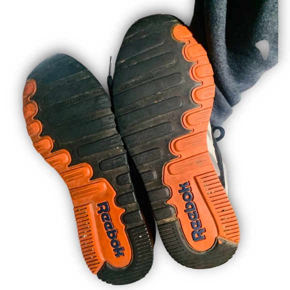 Reebok • Royal Flag Collection • Men's Sneakers - Picture 6 of 7